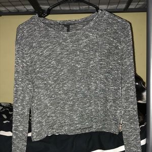 Forever 21 Grey long sleeve crop top